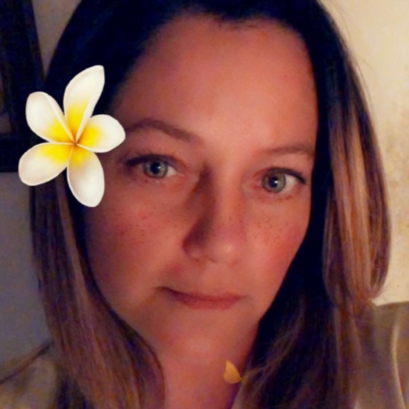 Meet your Posher, Bridgette - Picture 1 of 1